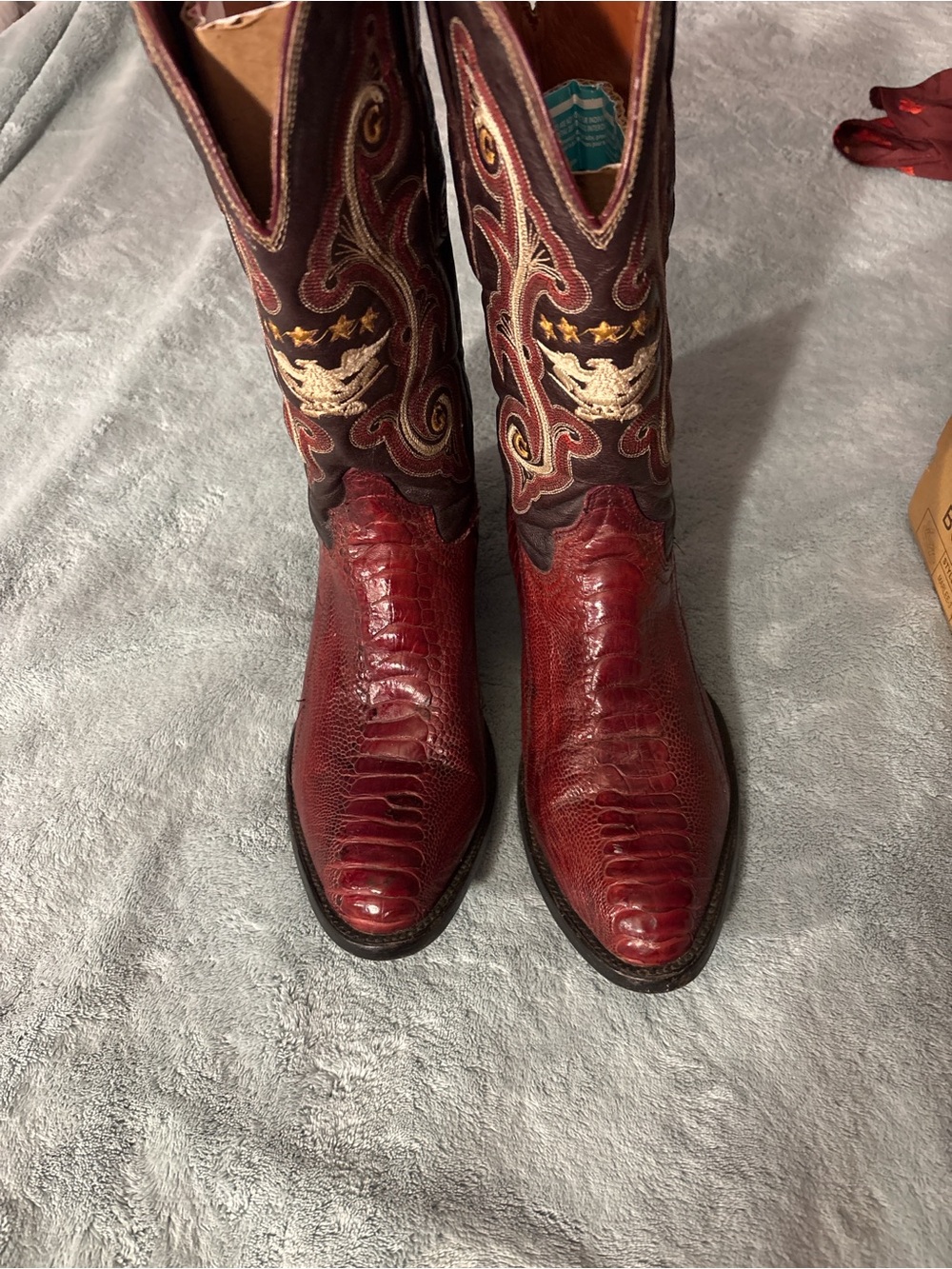 El General Burgundy Red Embossed Western Cowboy Boots